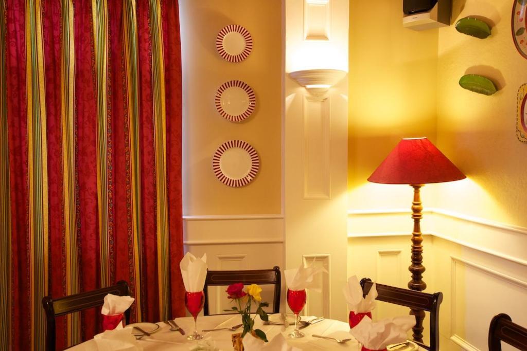 Tully'S Hotel Castlerea Kültér fotó