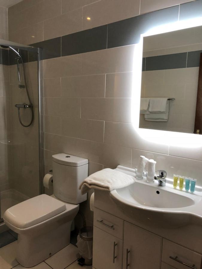 Tully'S Hotel Castlerea Kültér fotó